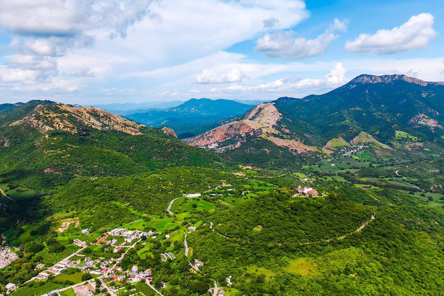 La Montaña danzas